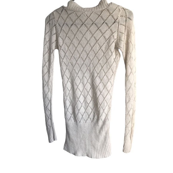 CAFE BRAND Small V-Neck Cream Knit Long Sleeve  Sweater - Picture 2 of 5